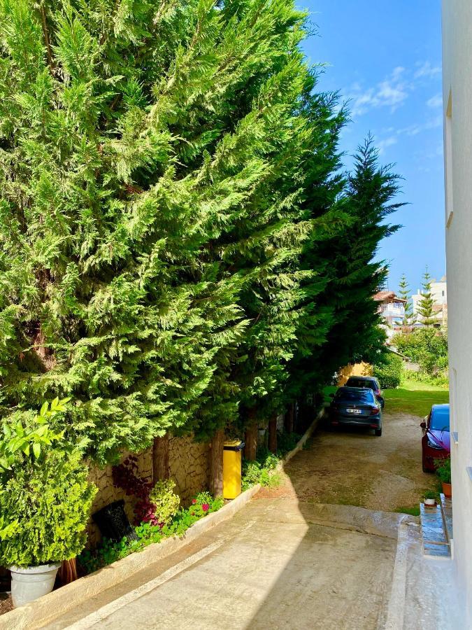 Family Hotel Haruni Ksamil Exterior photo